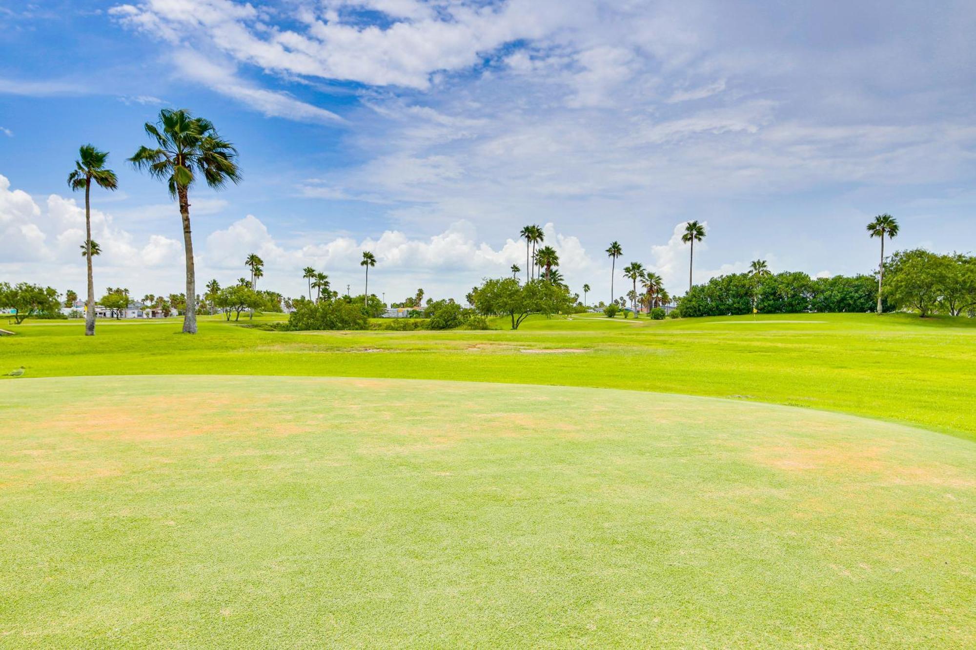 Sunny Port Isabel Golf Retreat, 5 Mi To Beaches! Villa Kültér fotó